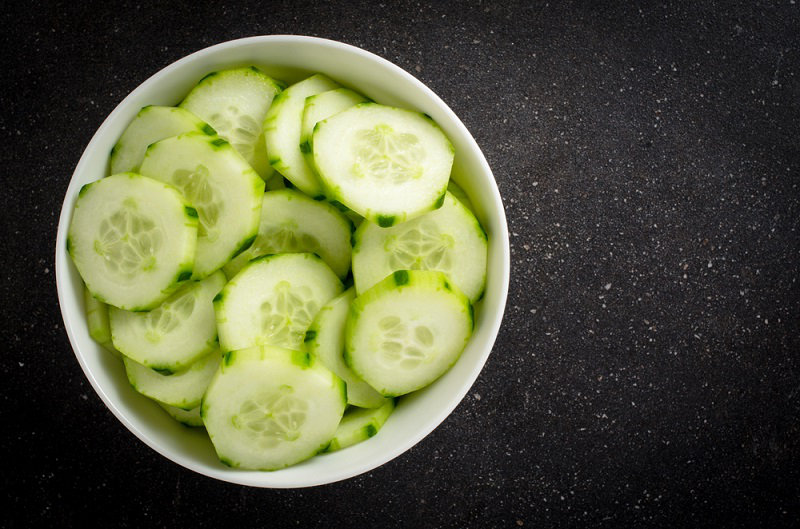 rodajas pepino como remedio contra avispas